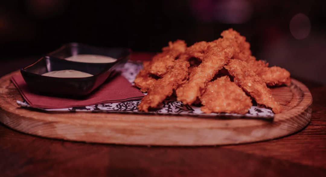 Chicken Fingers mit Saucen